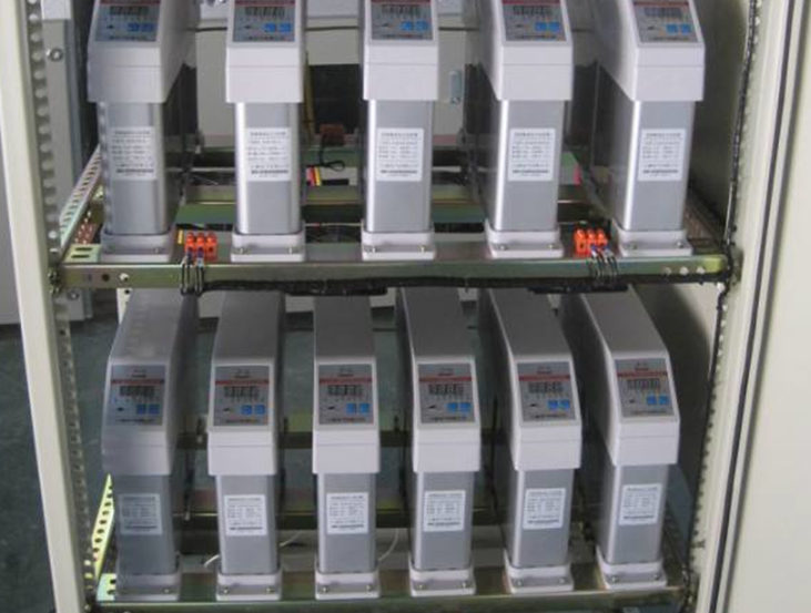 紫電電氣_低壓開關(guān)柜內(nèi)電容器安全運(yùn)行的電流、電壓和溫度有什么要求